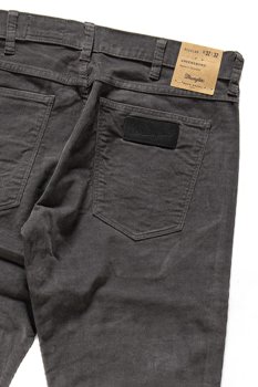 WRANGLER SPODNIE MĘSKIE GREENSBORO GREY LAKE W15QN923T