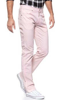 WRANGLER SPODNIE MĘSKIE GREENSBORO PEPPA PINK W15QMM20A