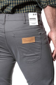 WRANGLER SPODNIE MĘSKIE GREENSBORO QUIET GREY W15QWA172