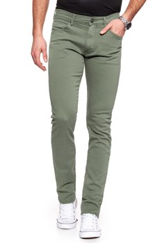 WRANGLER SPODNIE MĘSKIE LARSTON DUSTY OLIVE W18SDV65M