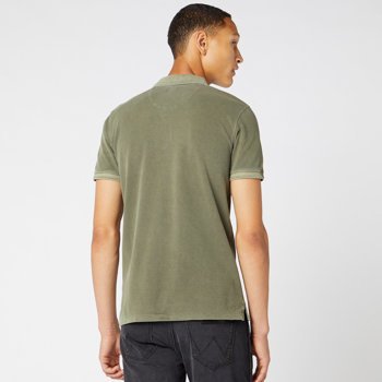 WRANGLER SS OVERDYE POLO DUSTY OLIVE W7F4KQX45