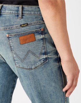 WRANGLER TEXAS MĘSKIE SPODNIE JEANSOWE GRID INDIGO W1215929Y