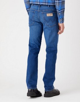 WRANGLER TEXAS MĘSKIE SPODNIE JEANSOWE HEARTBREAKER W121YI23A