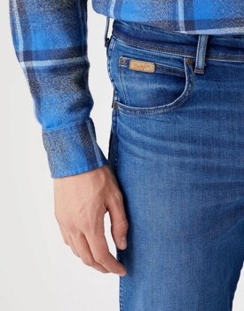 WRANGLER TEXAS MĘSKIE SPODNIE JEANSOWE HEARTBREAKER W121YI23A