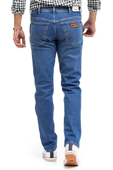 WRANGLER TEXAS SLIM MĘSKIE SPODNIE JEANSOWE BANGING W12SHN58Q