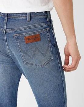 WRANGLER TEXAS TAPER MĘSKIE SPODNIE JEANSOWE BLUE CHILL W12TU898T